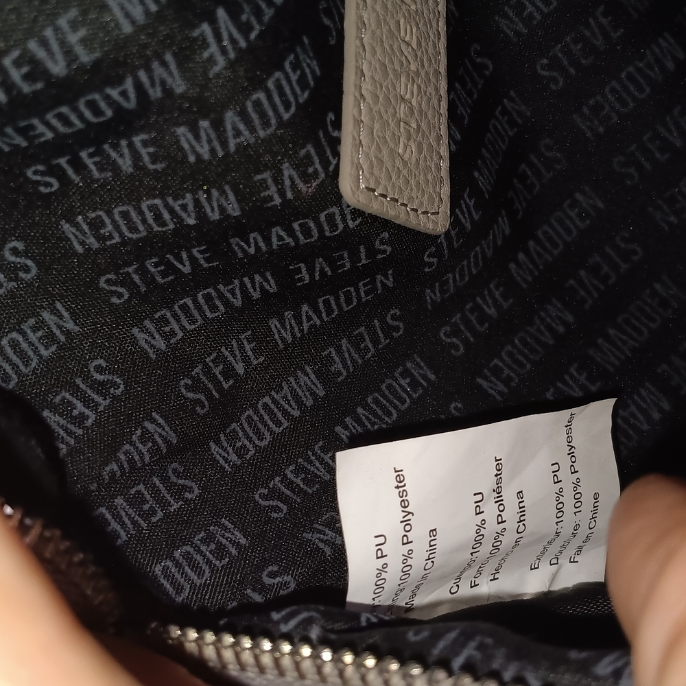 Gray Structured Crossbody Bag with Metal Hardware - Picture 9 of 10